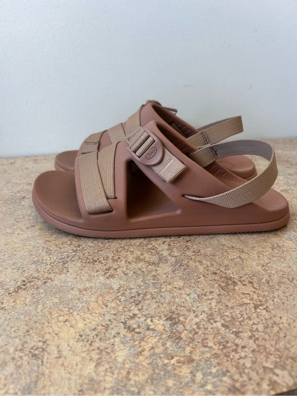 Chaco Chillos Mauve/Clay Sport Sandals like new condition size 8 - Picture 3 of 7